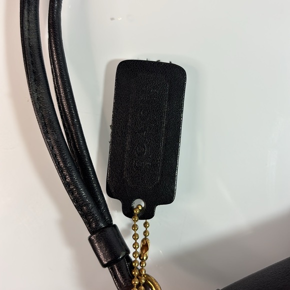 Coach | Vintage NYC 70s/80s Dinky #9375 in Black/Blavey? with double strap - Picture 10 of 16